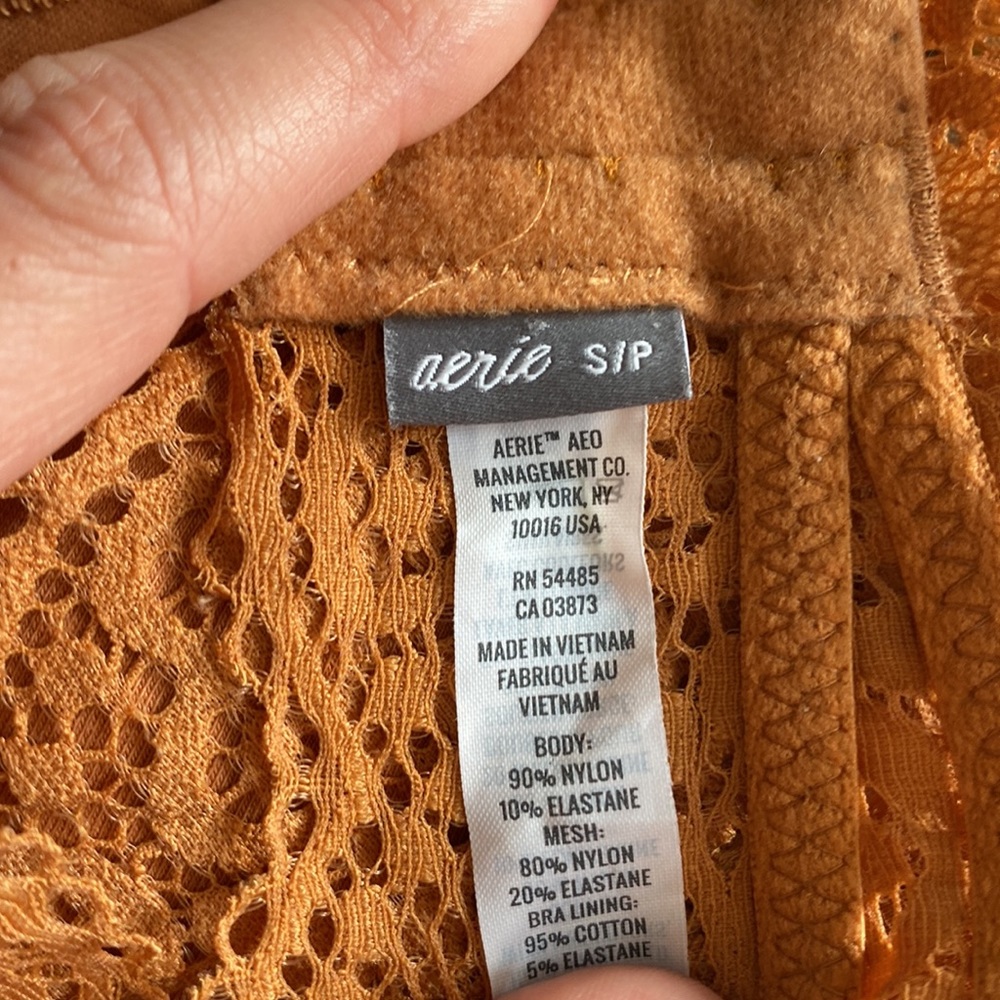 Size small halter top bralette from Aerie - Picture 3 of 3